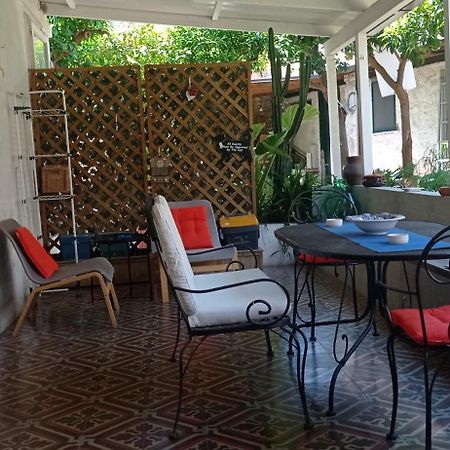 Villa The Old Garden à Gaète Extérieur photo
